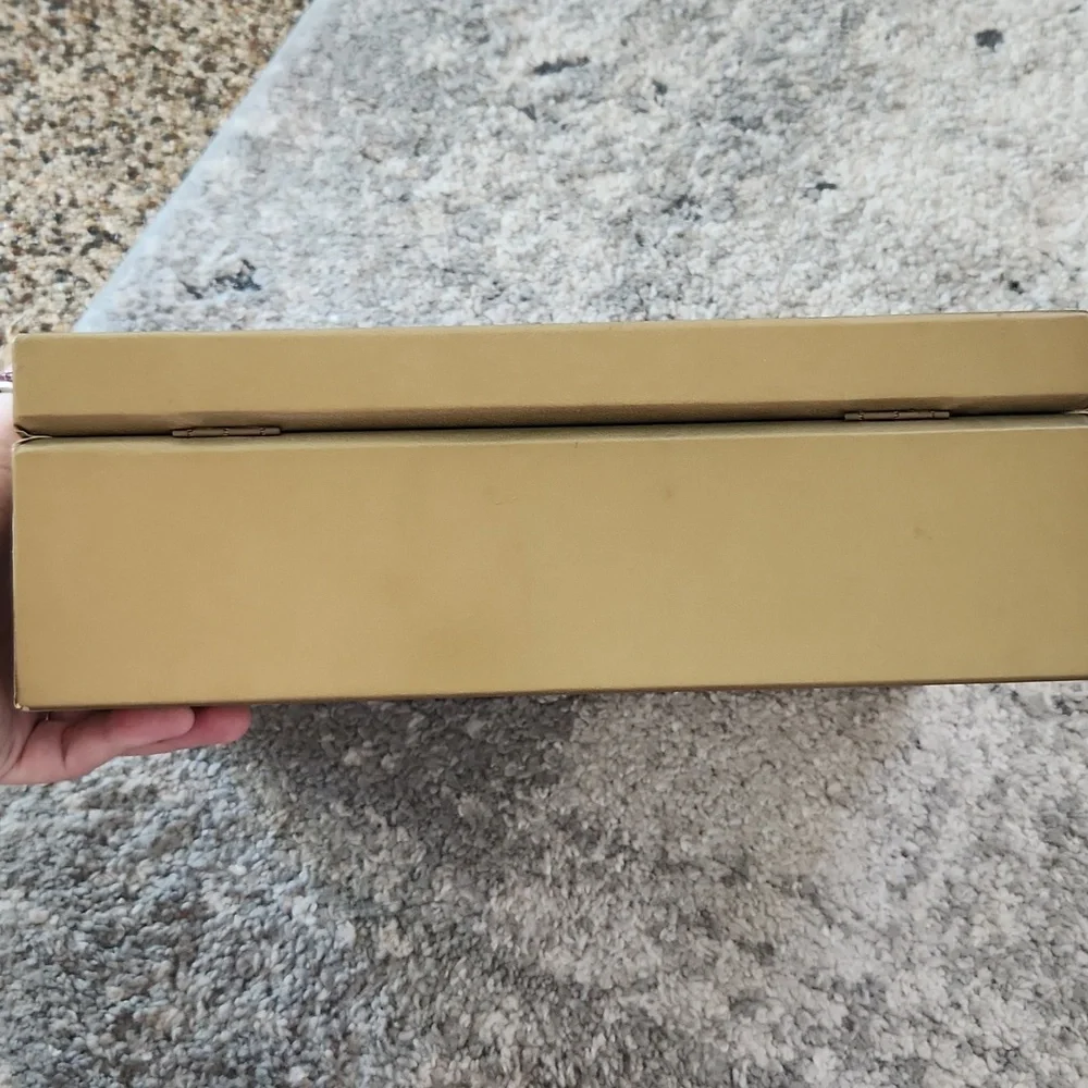 Vintage Princess Gardner Gold Jewelry‎ Box